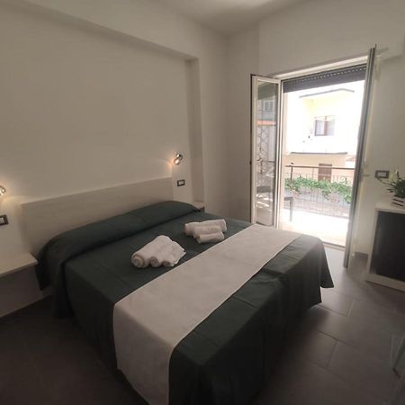 Ninfea Tropea City Rooms Экстерьер фото